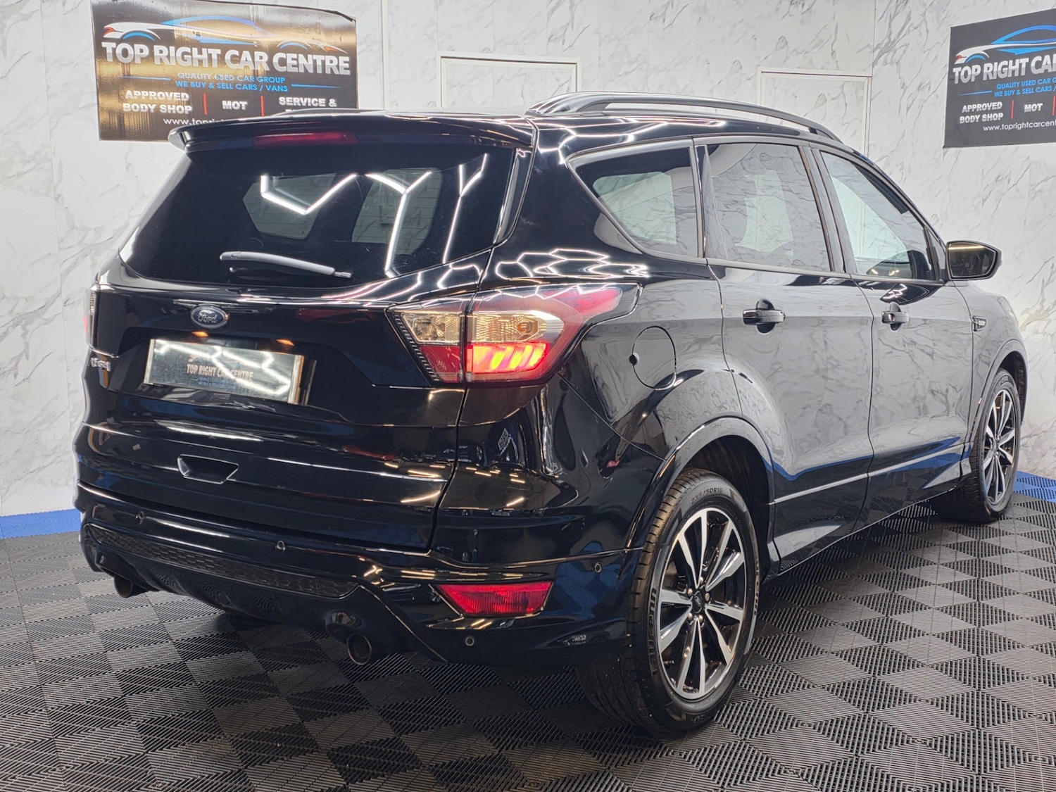 Used Ford Kuga 2018 for sale - 76780547: Photo 10