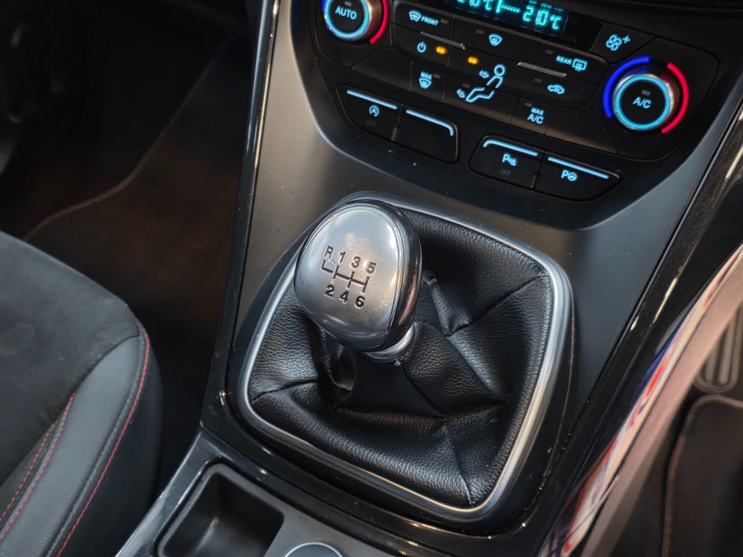 Used Ford Kuga 2018 for sale - 76780547: Photo 20