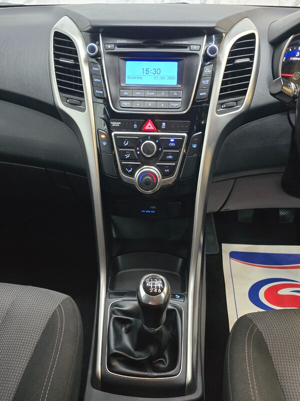 Used Hyundai i30 2015 for sale - 76174328: Photo 16