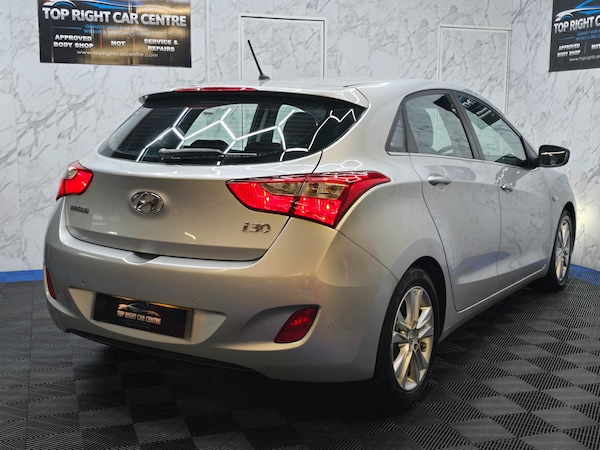 Used Hyundai i30 2015 for sale - 76174328: Photo 9