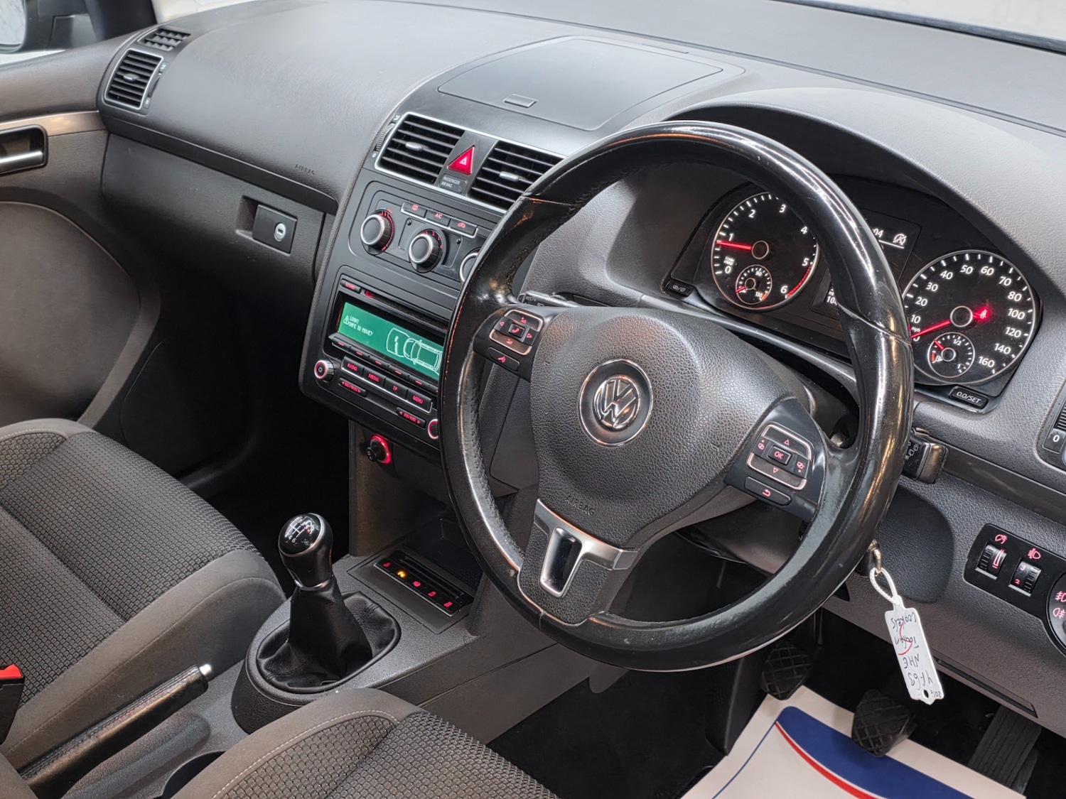 Used Volkswagen Touran 2013 for sale - 76732192: Photo 16