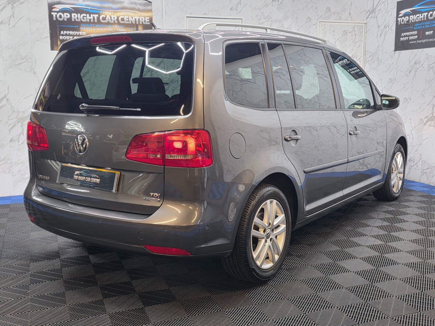 Used Volkswagen Touran 2013 for sale - 76732192: Photo 8