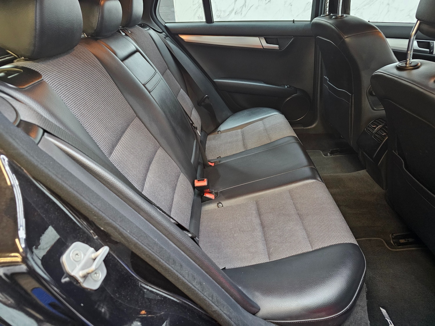 Used Mercedes-Benz C Class 2012 for sale - 76394950: Photo 18