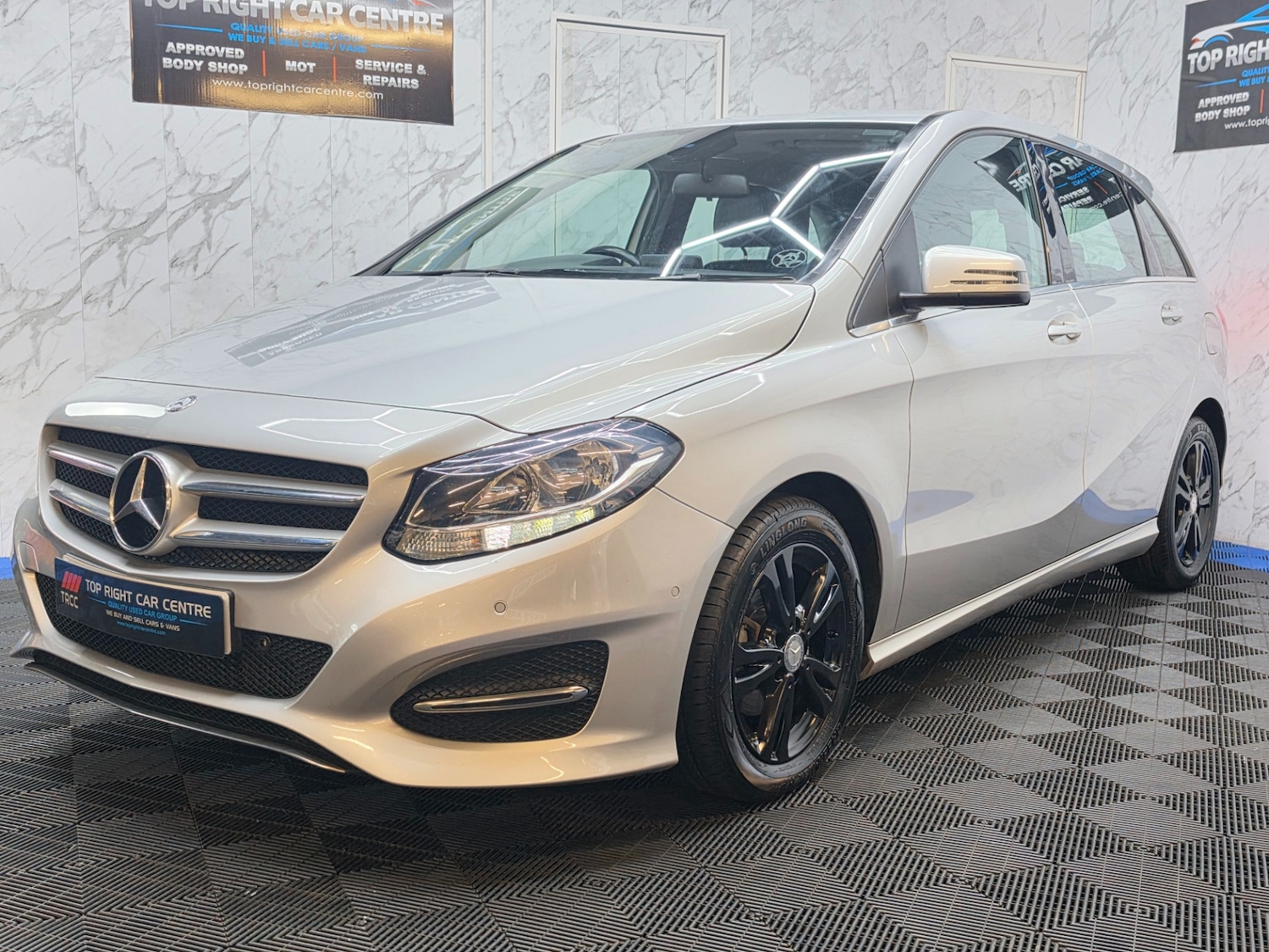 Used Mercedes-Benz B Class 2015 for sale - 78219476: Photo 5