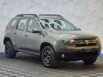 Used Dacia Duster 2015 for sale - 79649367: Photo