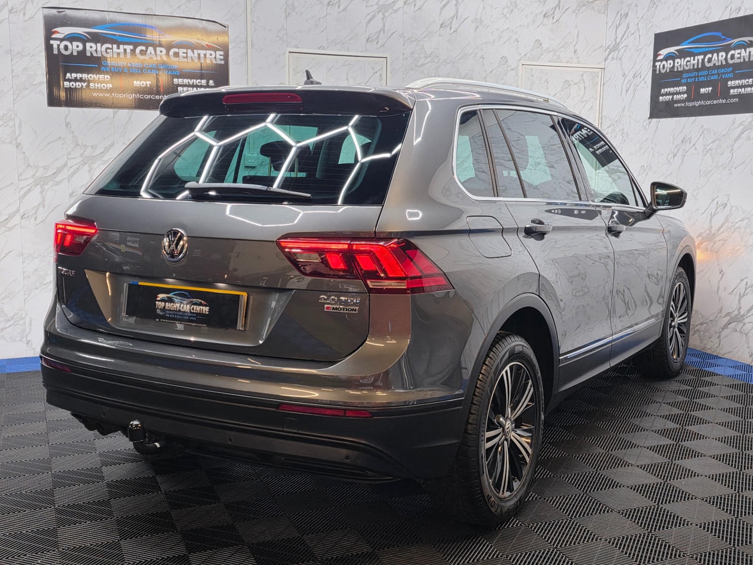 Used Volkswagen Tiguan 2017 for sale - 77634401: Photo 10