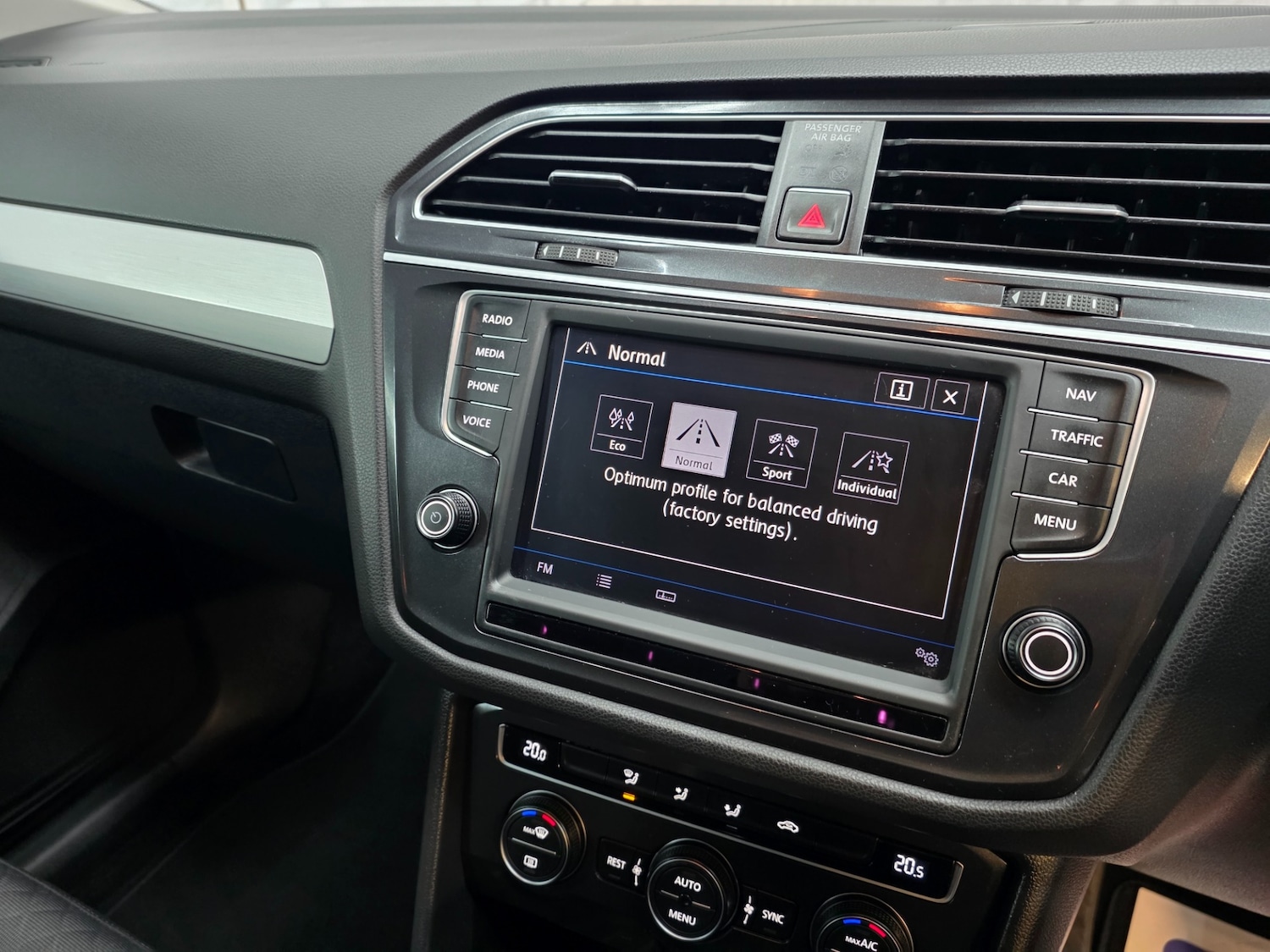 Used Volkswagen Tiguan 2017 for sale - 77634401: Photo 17