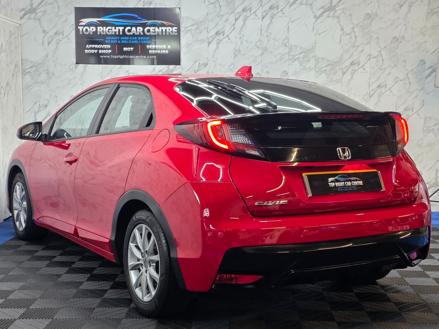 Used Honda Civic 2015 for sale - 77971150: Photo 10