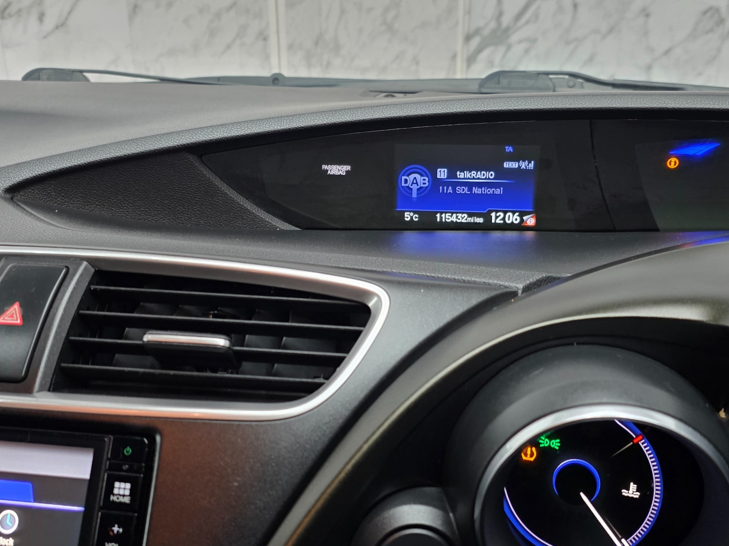 Used Honda Civic 2015 for sale - 77971150: Photo 12