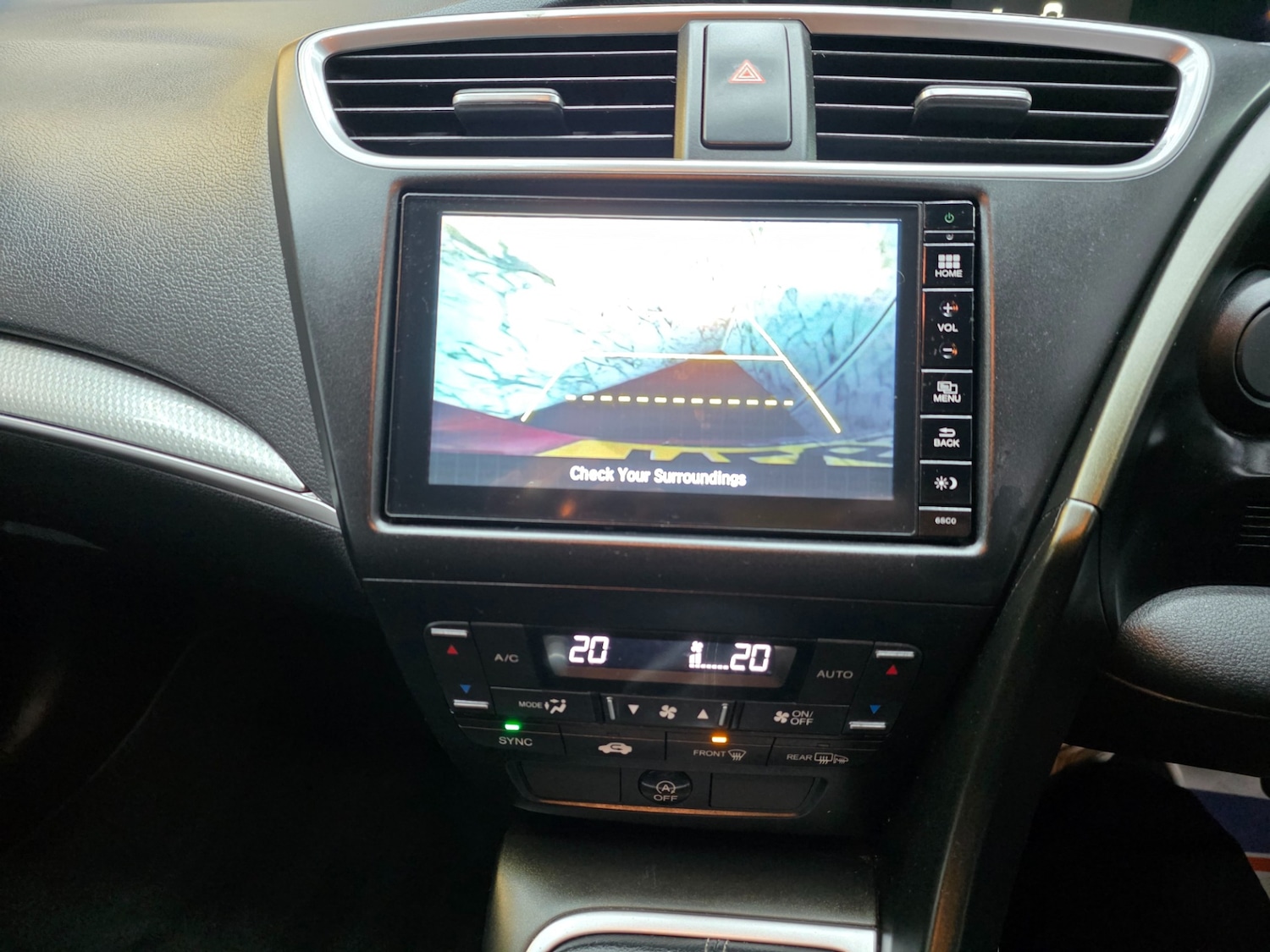 Used Honda Civic 2015 for sale - 77971150: Photo 15