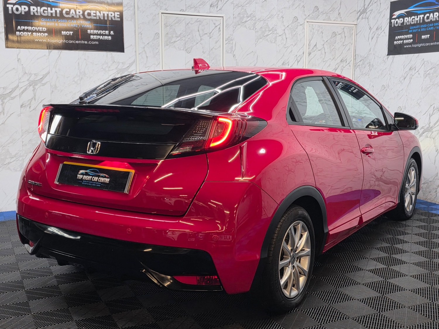 Used Honda Civic 2015 for sale - 77971150: Photo 8