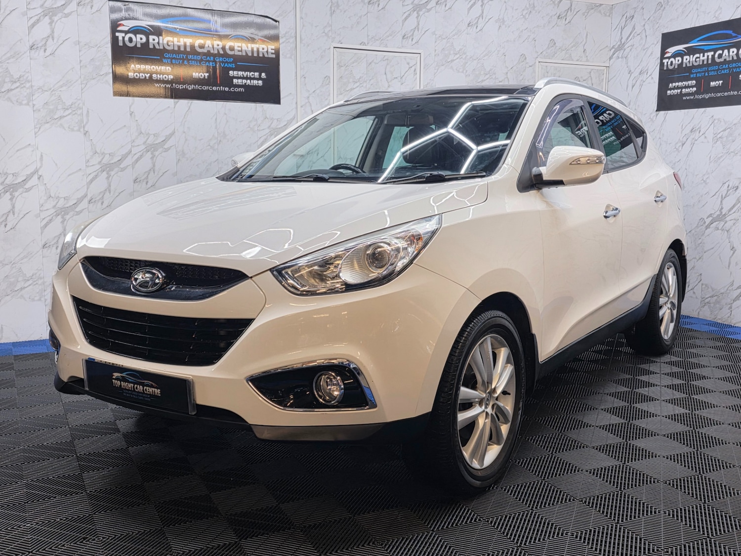 Used Hyundai Ix35 2013 for sale - 76625651: Photo 5