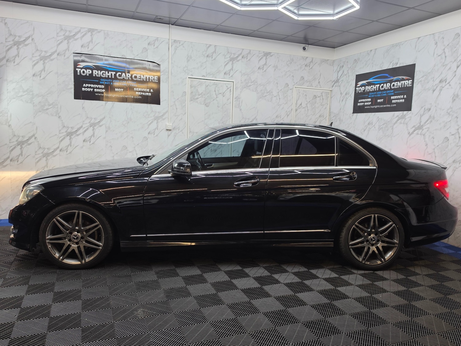 Used Mercedes-Benz C Class 2013 for sale - 78221070: Photo 11