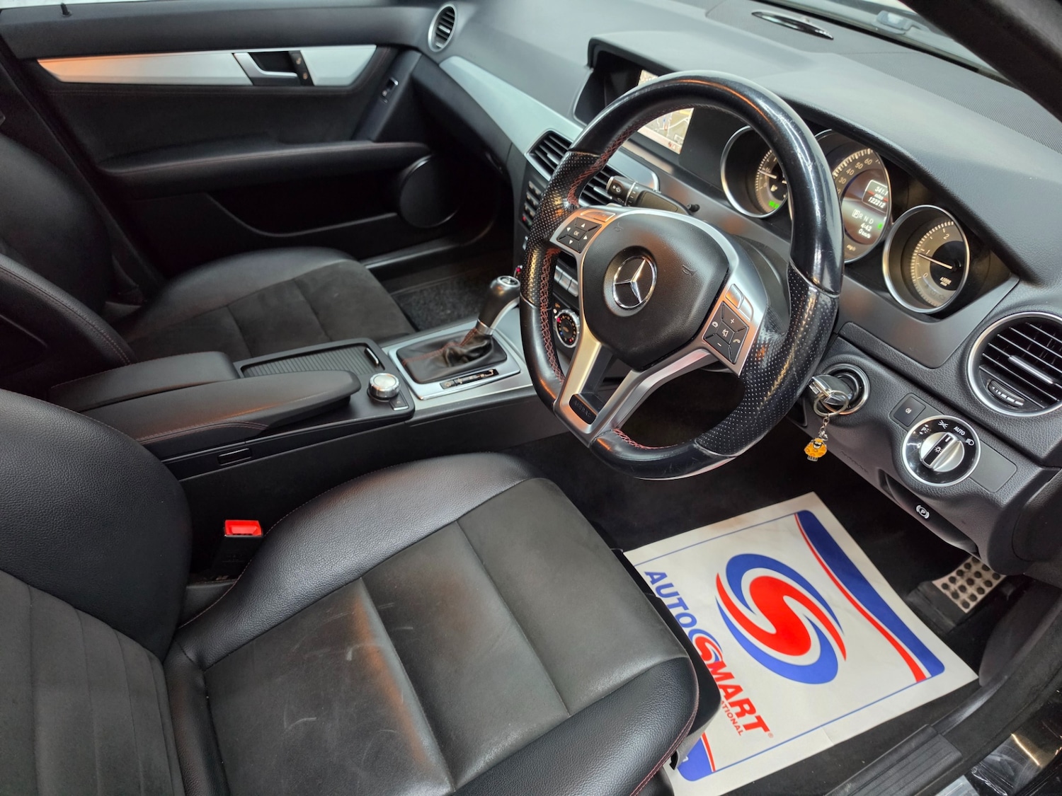 Used Mercedes-Benz C Class 2013 for sale - 78221070: Photo 16