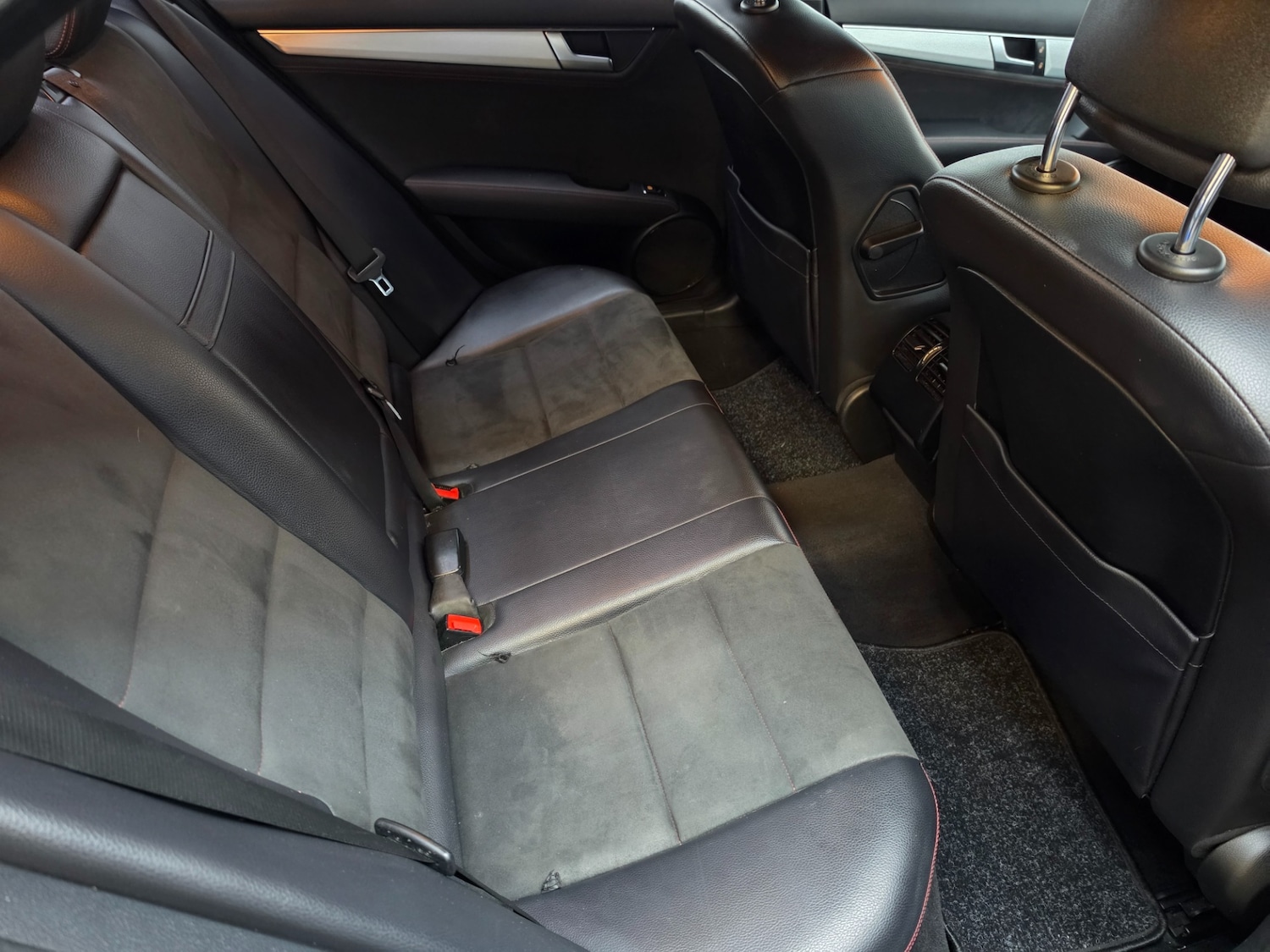 Used Mercedes-Benz C Class 2013 for sale - 78221070: Photo 21