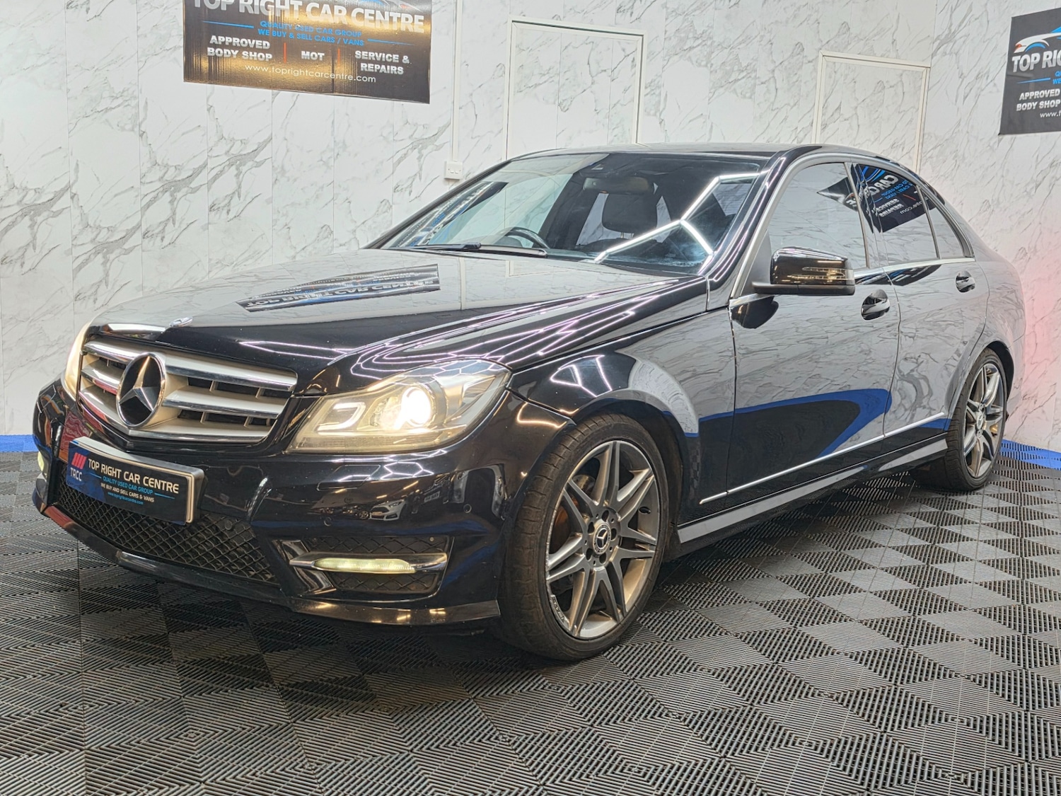 Used Mercedes-Benz C Class 2013 for sale - 78221070: Photo 5