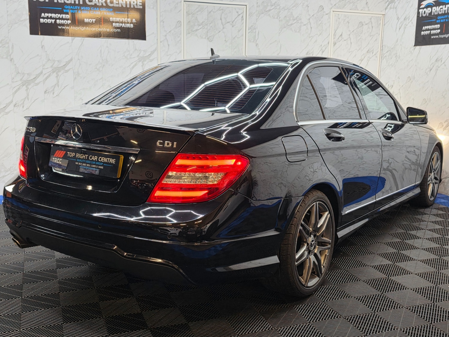 Used Mercedes-Benz C Class 2013 for sale - 78221070: Photo 8