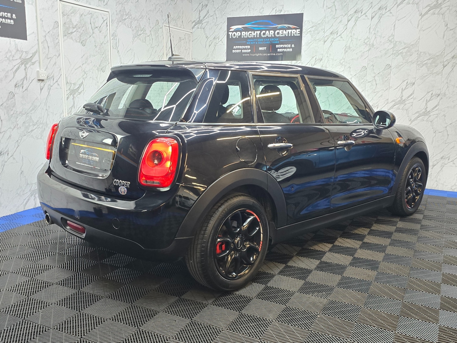 Used MINI Hatch 2017 for sale - 76374460: Photo 12