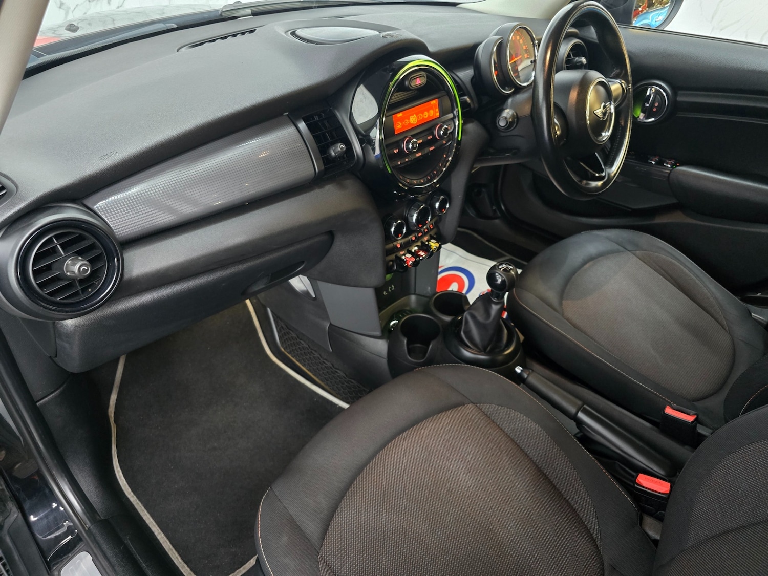 Used MINI Hatch 2017 for sale - 76374460: Photo 17