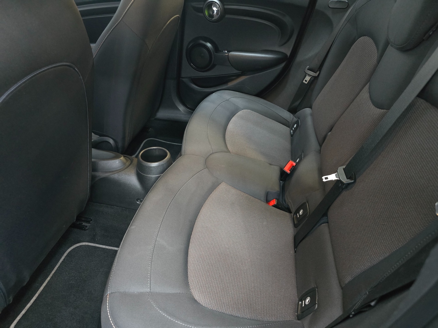 Used MINI Hatch 2017 for sale - 76374460: Photo 24