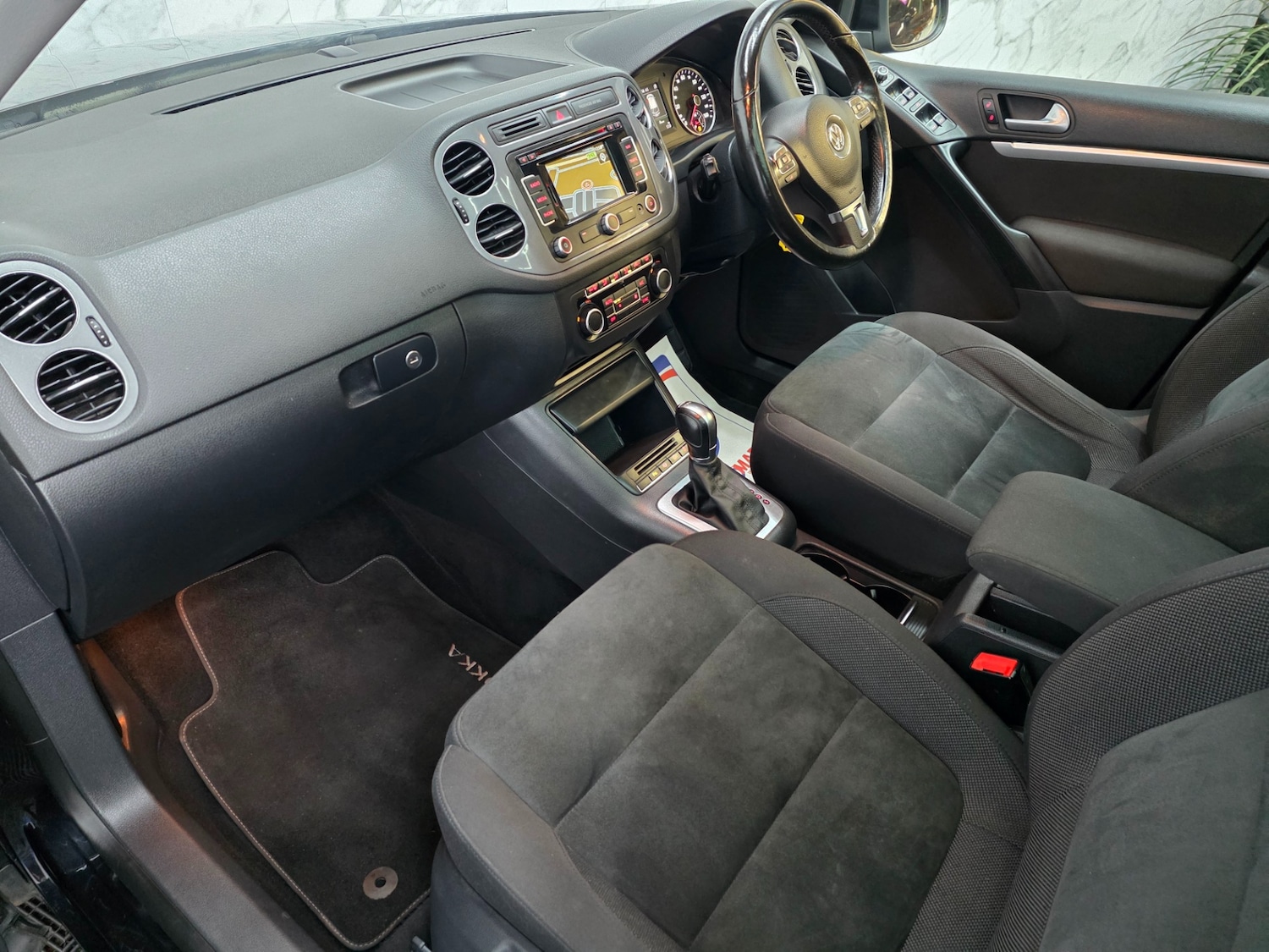 Used Volkswagen Tiguan 2015 for sale - 77772474: Photo 16