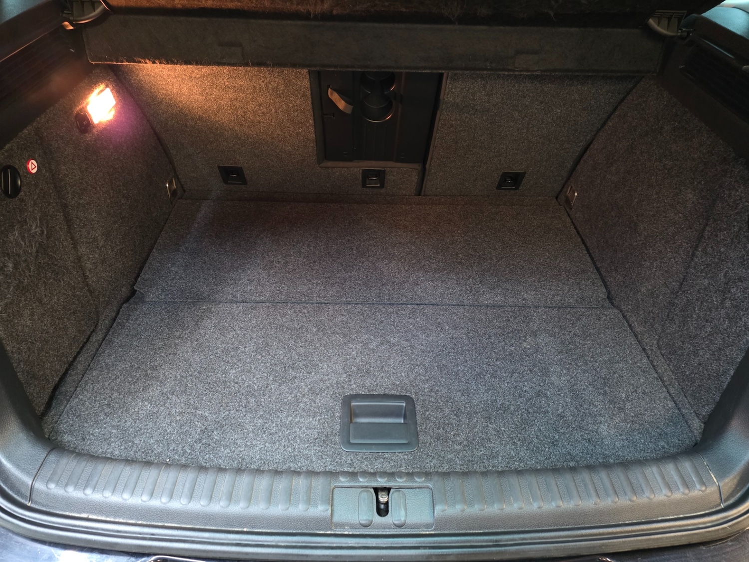 Used Volkswagen Tiguan 2015 for sale - 77772474: Photo 23