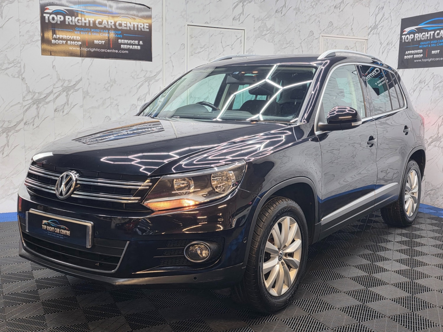 Used Volkswagen Tiguan 2015 for sale - 77772474: Photo 5