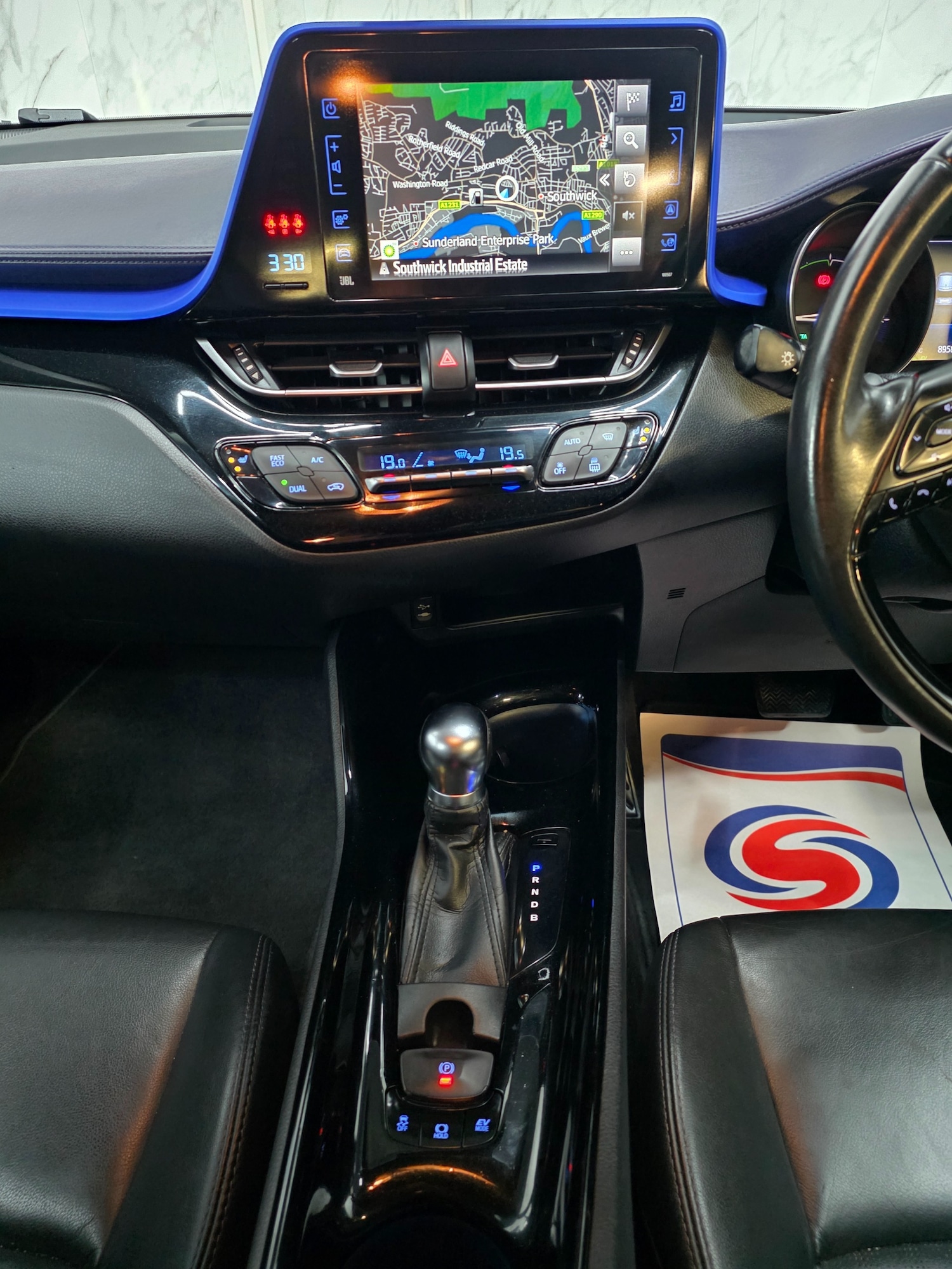 Used Toyota C-HR 2017 for sale - 77890534: Photo 15