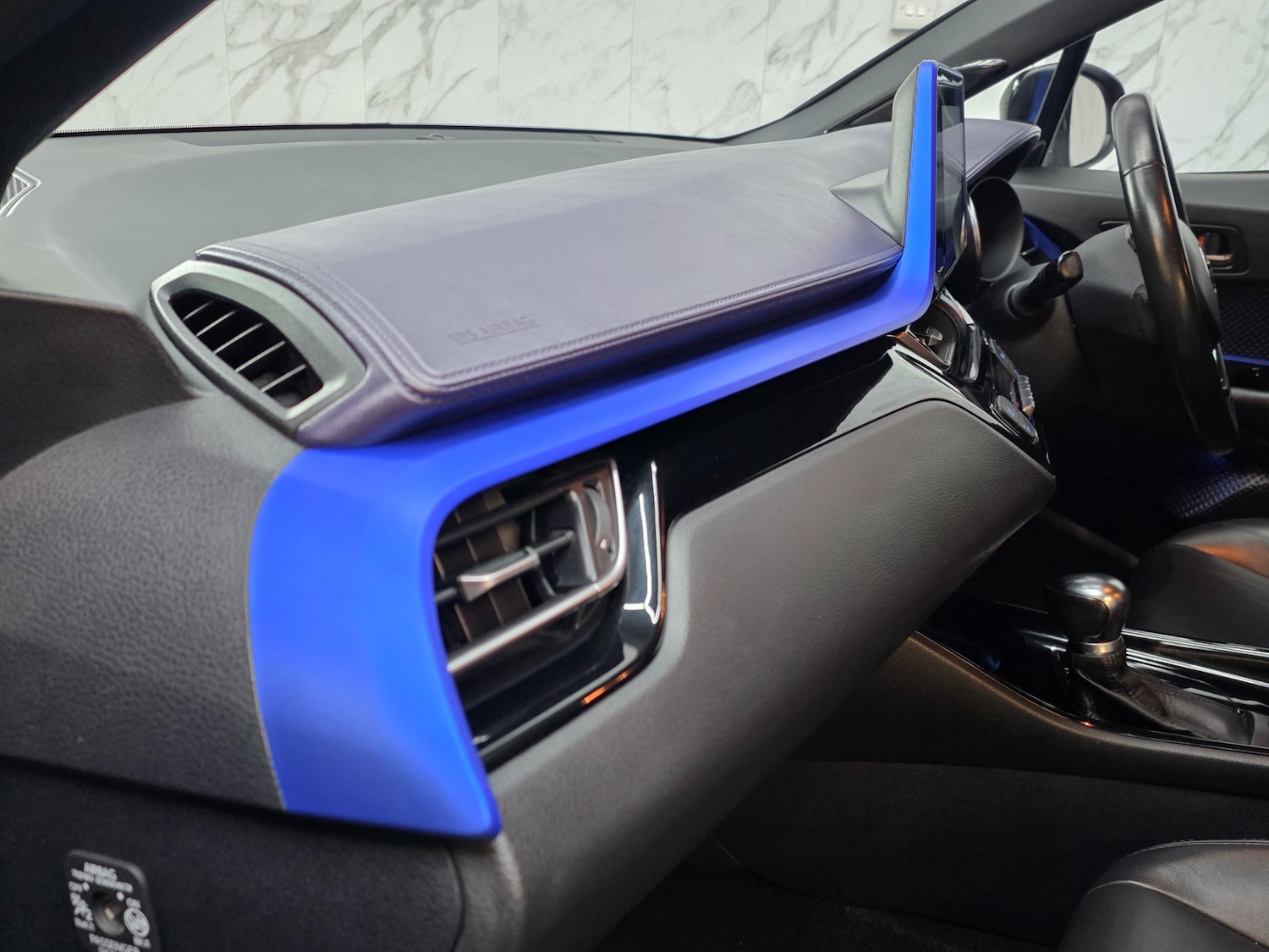 Used Toyota C-HR 2017 for sale - 77890534: Photo 17