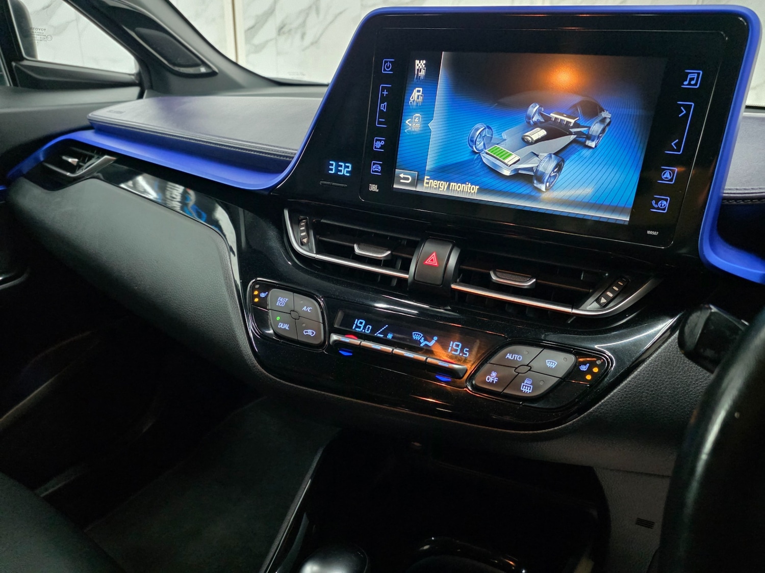 Used Toyota C-HR 2017 for sale - 77890534: Photo 21