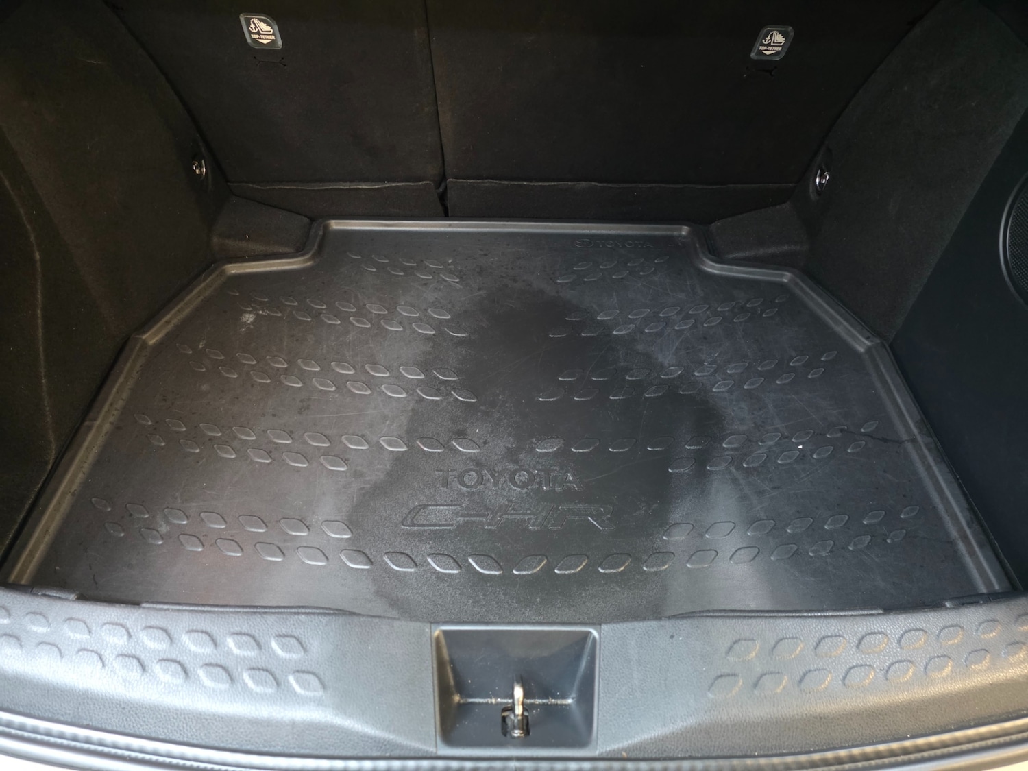 Used Toyota C-HR 2017 for sale - 77890534: Photo 35