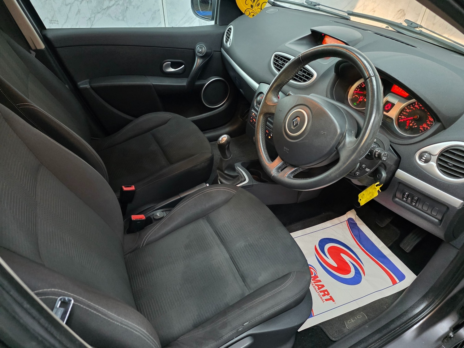 Used Renault Clio 2009 for sale - 77482398: Photo 16