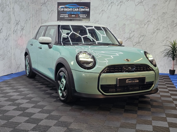 Used MINI Cooper 2025 for sale - 76178138: Photo 1