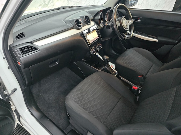 Used Suzuki Swift 2018 for sale - 74690592: Photo 15