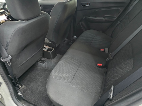 Used Suzuki Swift 2018 for sale - 74690592: Photo 20