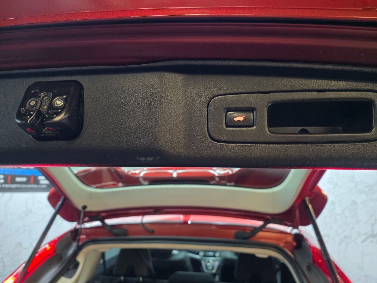 Used Honda CR-V 2017 for sale - 77053790: Photo 27