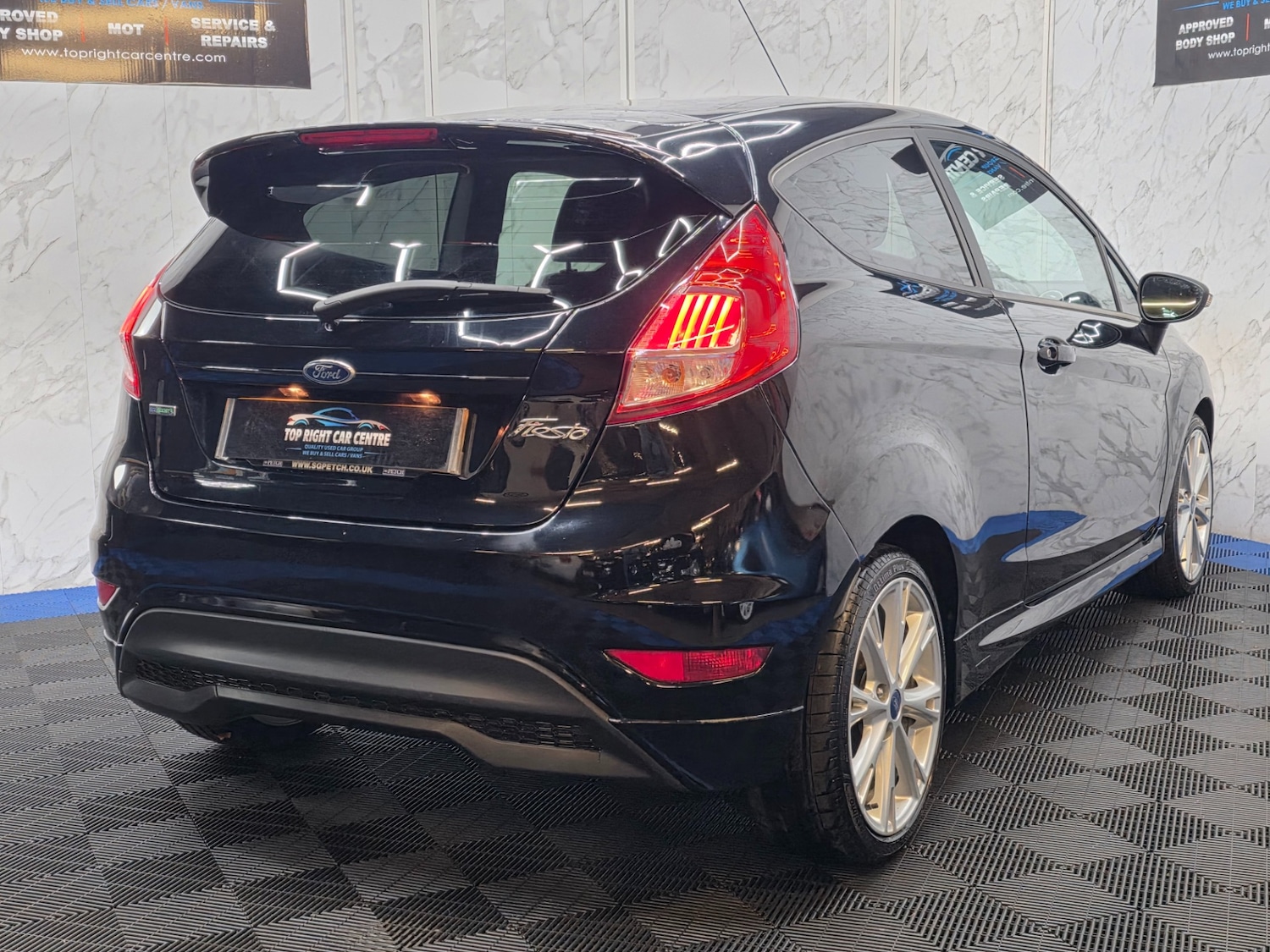 Used Ford Fiesta 2016 for sale - 76757384: Photo 10