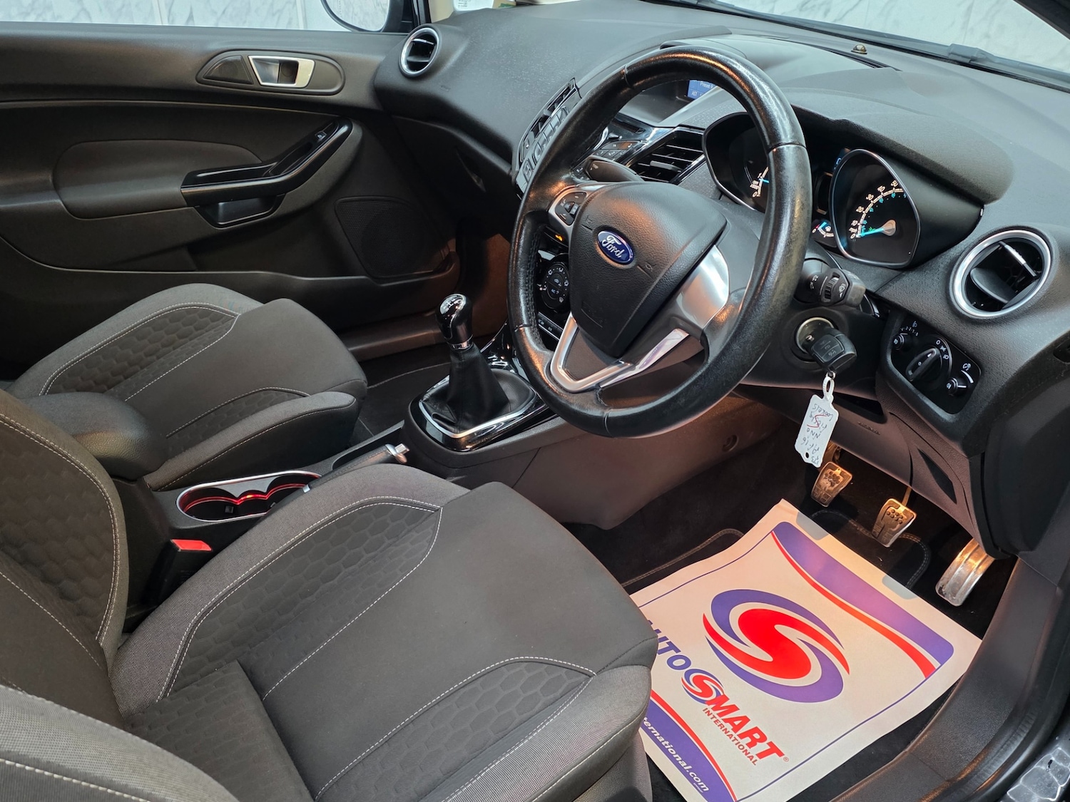 Used Ford Fiesta 2016 for sale - 76757384: Photo 14