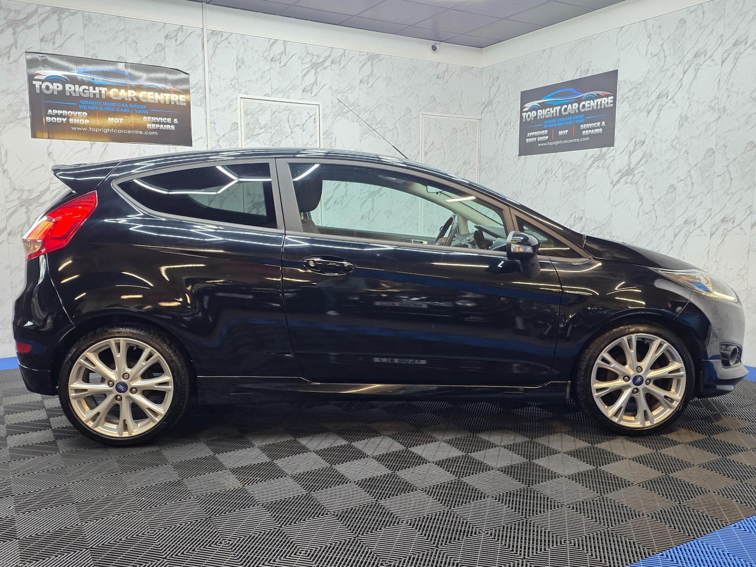 Used Ford Fiesta 2016 for sale - 76757384: Photo 9