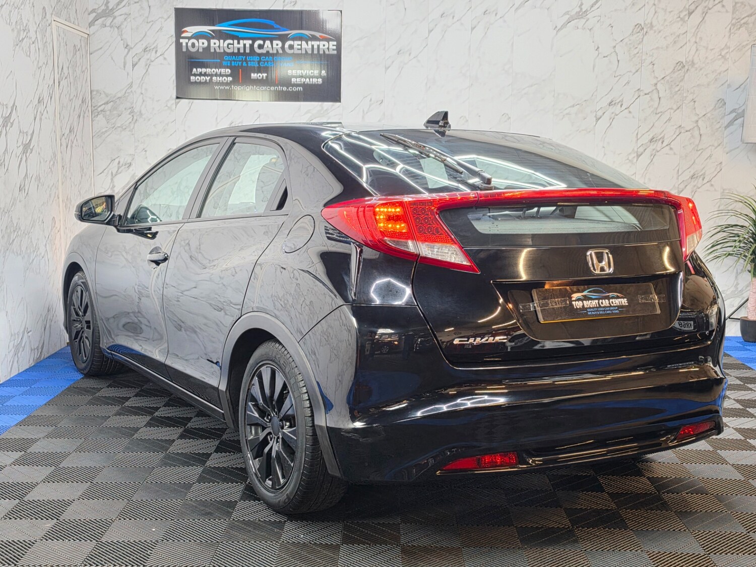 Used Honda Civic 2013 for sale - 78141225: Photo 8