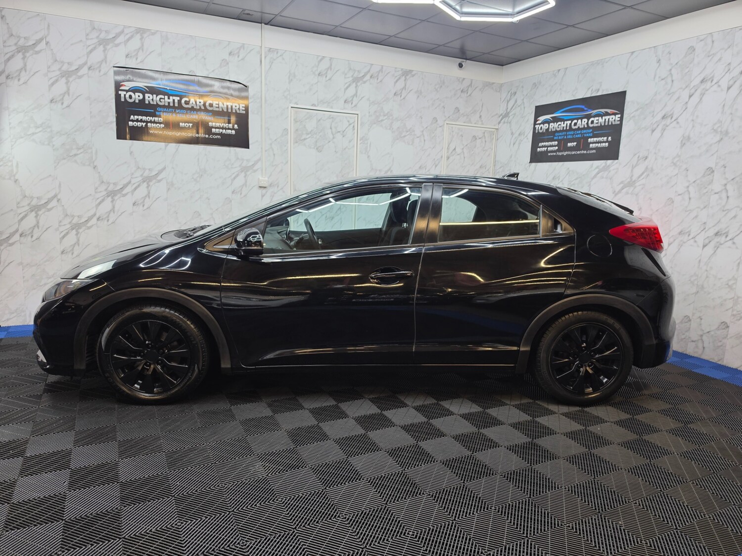 Used Honda Civic 2013 for sale - 78141225: Photo 9