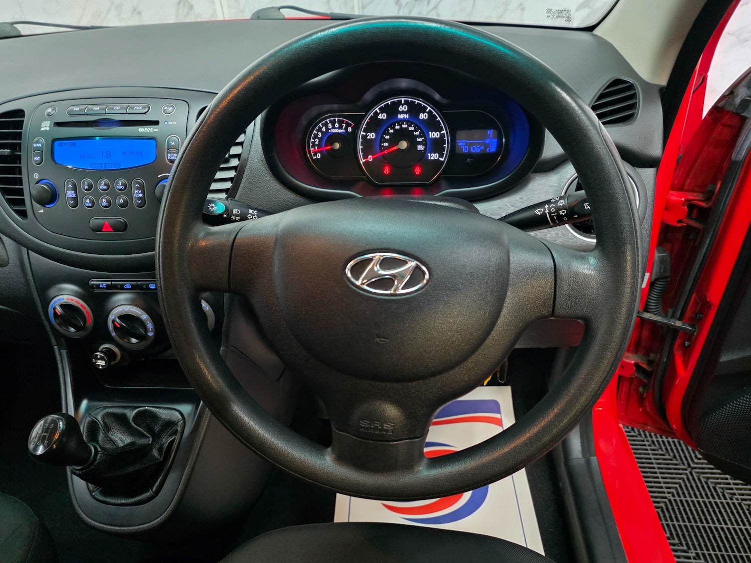 Used Hyundai i10 2013 for sale - 76761890: Photo 12