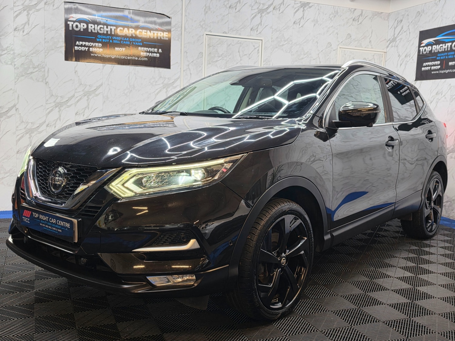 Used Nissan Qashqai 2018 for sale - 78219905: Photo 5