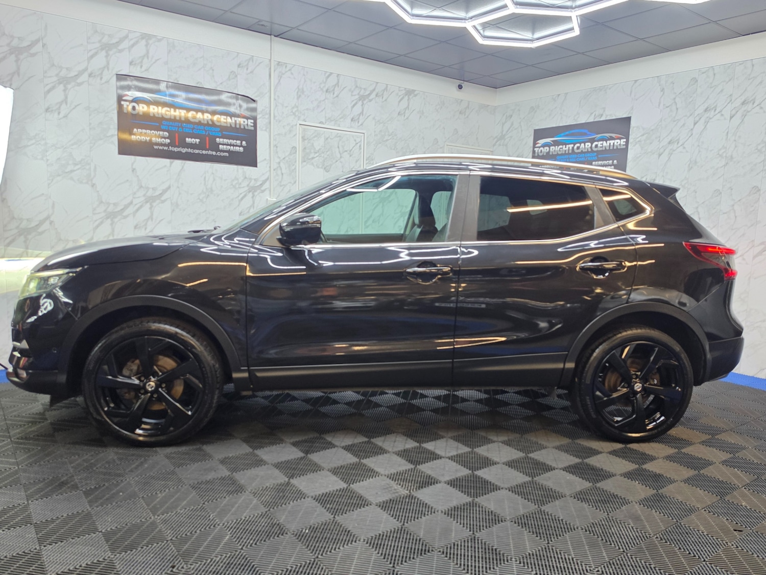 Used Nissan Qashqai 2018 for sale - 78219905: Photo 9