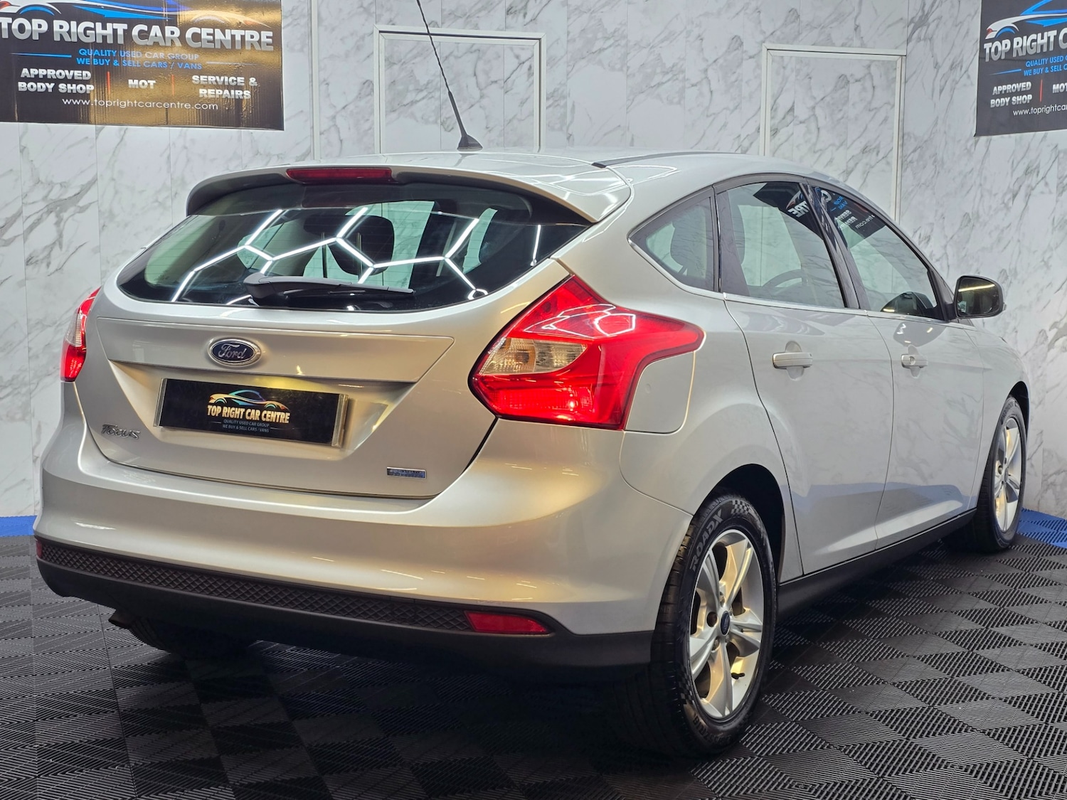 Used Ford Focus 2012 for sale - 76380361: Photo 10
