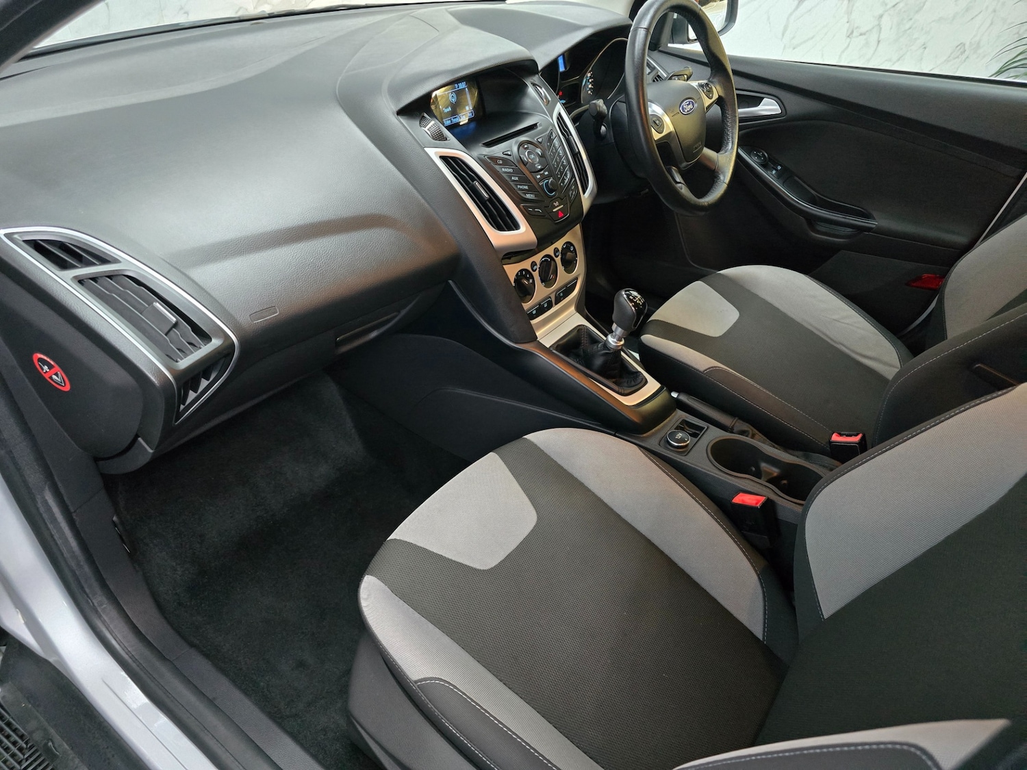 Used Ford Focus 2012 for sale - 76380361: Photo 15