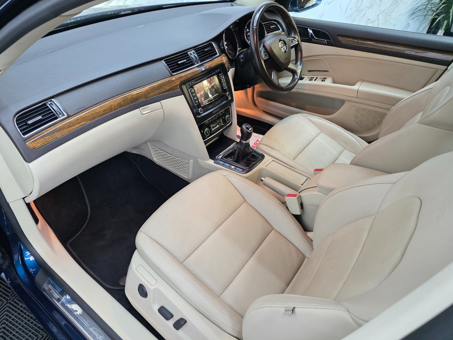 Used Skoda Superb 2014 for sale - 78176024: Photo 18