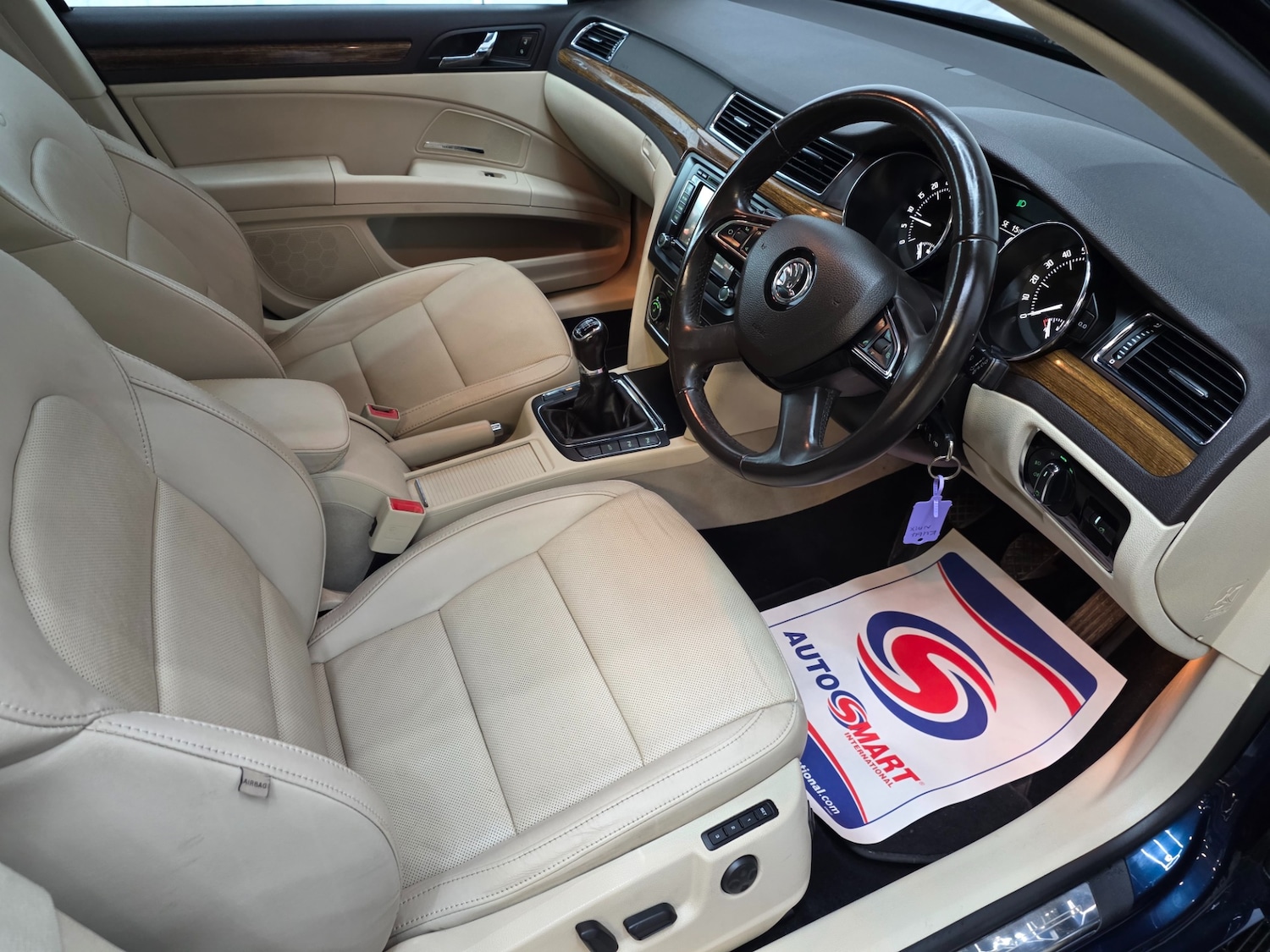 Used Skoda Superb 2014 for sale - 78176024: Photo 20