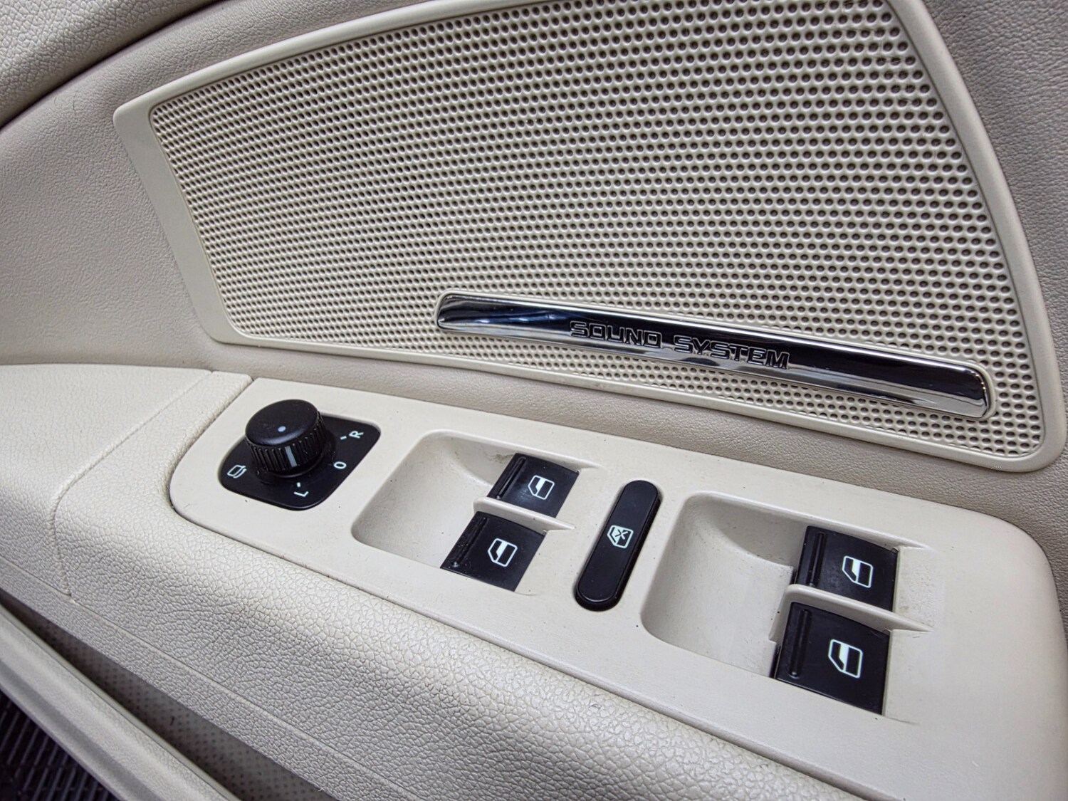 Used Skoda Superb 2014 for sale - 78176024: Photo 30