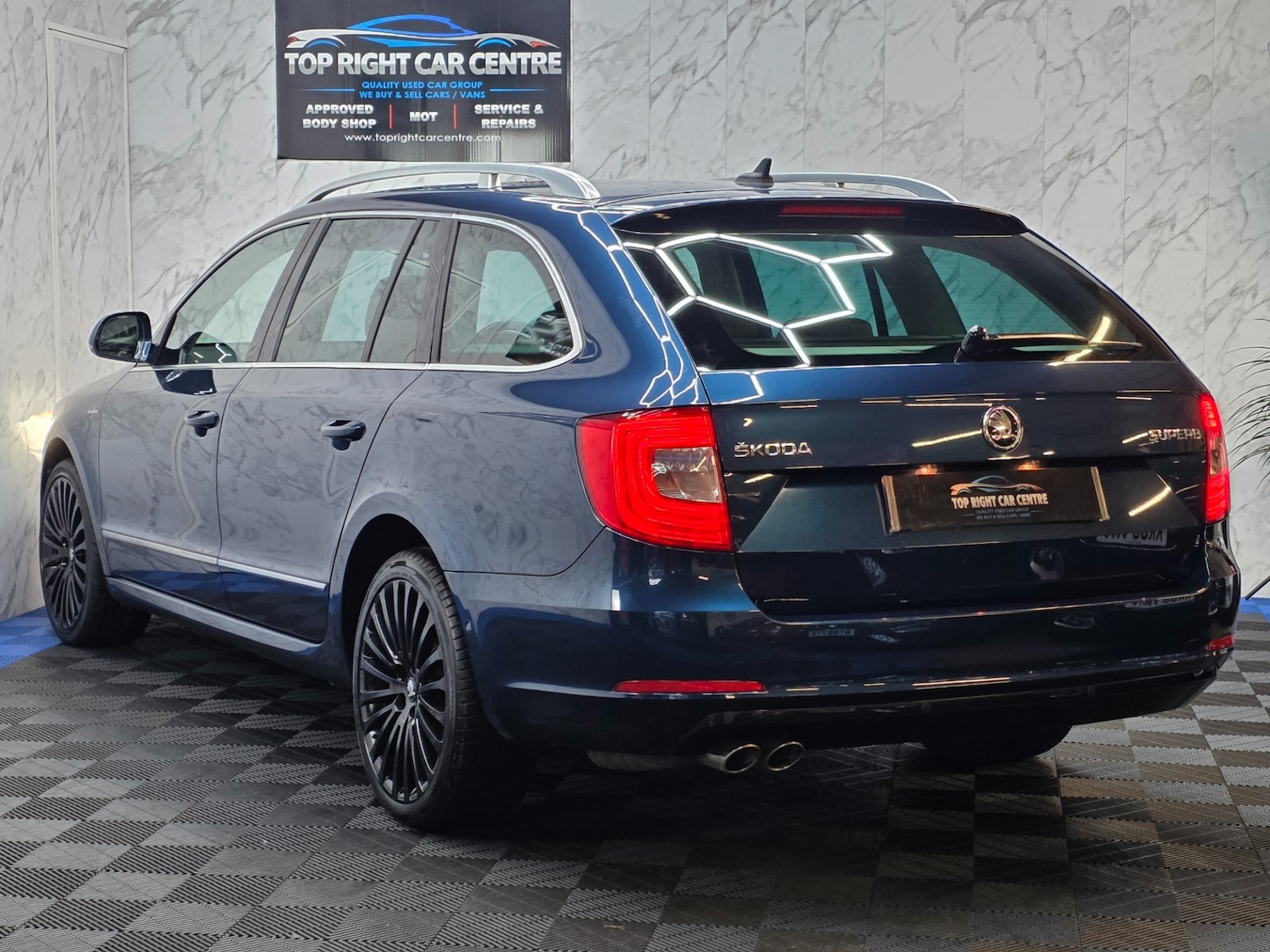 Used Skoda Superb 2014 for sale - 78176024: Photo 8